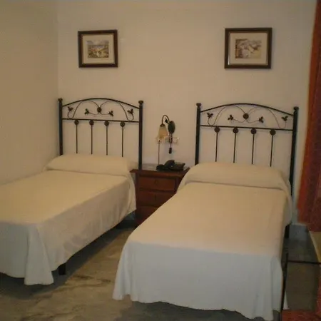 La Parrita Hotel